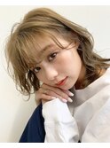 ミディアムボブ