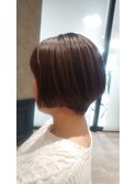 ショートボブ