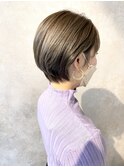 ショートボブ