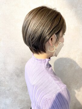 シトロン ブラン(CITRON blanc) ショートボブ