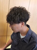 ニアウ 伊勢崎連取店(Niau)&nbsp;刈り上げショートマッシュ波巻きツイストスパイラル