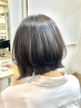 イオエ(ioe) 黒髪/ボブルフ/ネビージュ/小顔/ワンレン/髪質改善/グレージュ