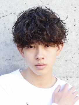 マグ カーネ バイ フィフス(Mag KANE by fifth) 松本波巻きスパイラルパーマ緩めツイストスパイラルパーマ