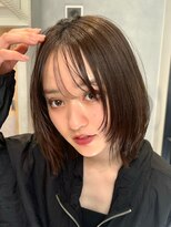 ノイ(noi)&nbsp;顔周りレイヤーカットくびれヘアミルクティーベージュカラー