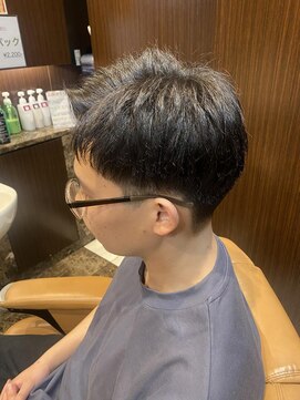 ヘアーモードキクチ 神田日銀通り店 神田ビジネススタイル