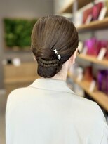 リル 新浜店(LiL)&nbsp;変形シニヨンアレンジ葭本5