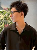 スパイキーショート メンズショート アップバング 眉カット 20代