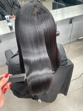 シンシア 新宿(CYNTHIA) 【CYNTHIA/SUZUKA】ブルーブラック/早朝/新宿/髪質改善/