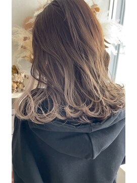マイラグーン(MY LAGOON) ダブルカラー/バレイヤージュ/白髪ぼかし/韓国風ヘア/髪質改善