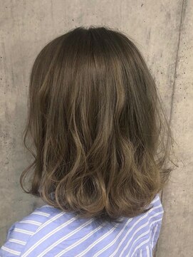 シーズヘア南口店 ソフトカール　顔周りレイヤー