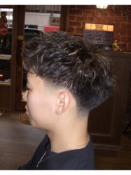 ラッドクルー バーバー ショップ(RADCREW BARBER SHOP) メンズパーマ/ピンパーマ