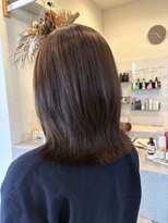 ベース(Base)&nbsp;オリーブカラーとレイヤーカット