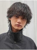 無造作で雰囲気◎マッシュウルフ×シャドウパーマ