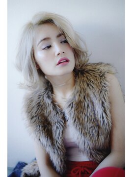 クロム バイ リエット(Chlom by Lietto) Chlom ☆ハイトーンホワイティアッシュロブ TEL 0364574337