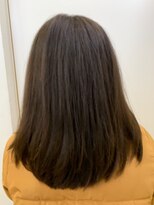 パティオン(PATIONN)&nbsp;グレージュカラー☆トップは立ち上がりやすいようにカット