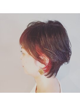 ヘアプロデュース ギフト(HAIR PRODUCE Gift) ショートボブ　インナーカラー