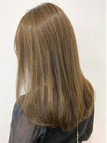 ヘッズ 本八幡店(HEADS)&nbsp;ラテベージュ　HEADS 市川　学割　イルミナ