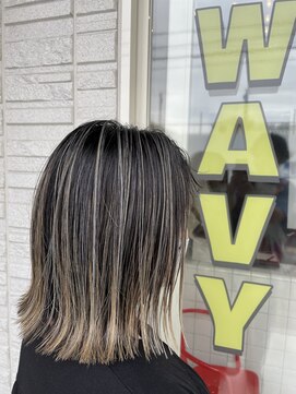 ウェイビー(WAVY) バレイヤージュxクールベージュ