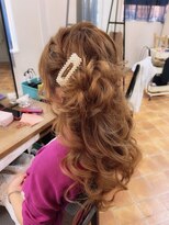 ヘアセットサロン アッシュ 神戸三宮(Ash) サイドよせおだんごハーフ