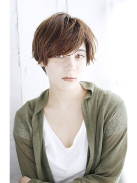 カフープラスエヌ(KAFUU+n) 20代30代40代　記憶に残る小顔ショート【彦根】＃483