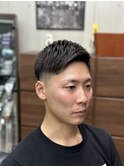 短髪 スキンフェード