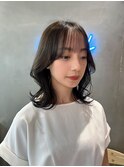 顔周りくびれミディスタイル◎