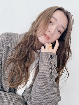 ノイ(noi) 顔周りレイヤーカットグレージュカラーくびれボブベージュカラー