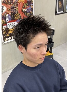 バジー バイ ディーアンドティー(Buzzy by D&T) スパイキーショート