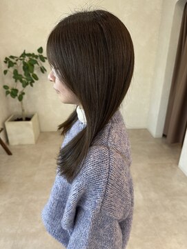 イルプロム 御厨店(illuprom.) グレージュ