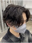 大分メンズセンターパート無造作緩めツイストスパイラルパーマ