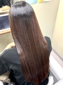 ヤヤ 浅草(yaya.) 浅草/髪質改善/縮毛矯正/韓国/レイヤーカット/前髪カット/学割