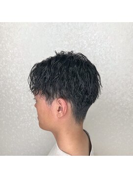 メイ 十条店(mei) メンズカット/ブルーブラック/フェザーパーマ[十条/十条駅]