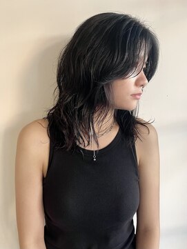 スー(suu) ウルフパーマレイヤーパーマボブパーマ前髪なし