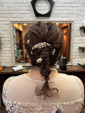 ゴエン(goen hair lounge) 編み下ろしデザインアレンジ