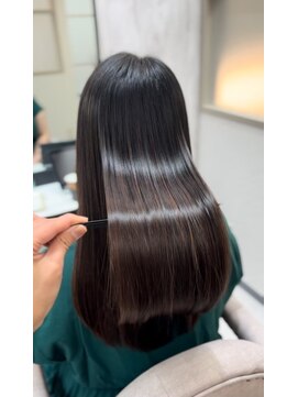 アリアツイン バイ エクラート 池袋西口店(ARiA TWiN by ECLART) 艶髪スタイル 縮毛矯正 髪質改善