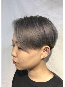 シーン(hair design SCENE) 《scene AYA担当》プラチナラベンダーアッシュ♪