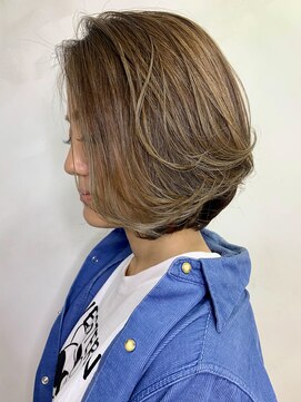 オースト ヘアー ステラ 新宿店(Aust hair Stella) 短すぎない大人くびれボブ×ナチュラルハイライトグレージュ　K