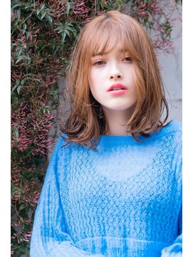 テイラー(Taylor) ［Taylor］☆ 外ハネスタイル×ブラウン系