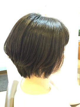 ループ ヘアーサロンアンドコミュニティー(LOOP) ☆Loopスタイル☆ショートボブ/丸みくびれ☆白井駅☆