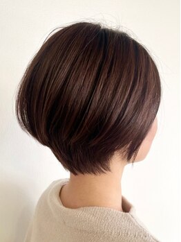 グルック ヘア デザイン(Gluck hair design)の写真/夏の最旬トレンドカラーはお任せください！季節やファッションに合わせた鮮やかなカラーをご提案します◎