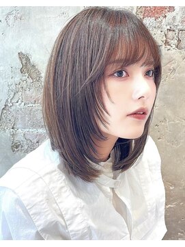 アフロート ルヴア(AFLOAT RUVUA) 小顔効果★★【顔まわりレイヤーカット】×髪質改善ストレート★