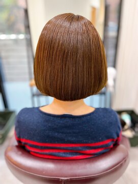 ジラ ヘアアンドメイク(girra HAIR&MAKE) アイロンストレートパーマ