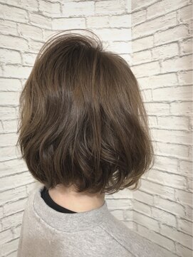 サムシング(Something.) ショートボブ _パーマ