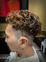ヒロギンザバーバーショップ 大宮店(HIRO GINZA BARBER SHOP)&nbsp;スキンフェード　パーマ
