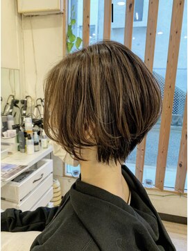 ルアナオオサカ(Luana osaka) くびれショート