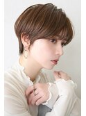 大人可愛いシンプルショート