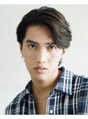 原宿ニュアンスパーマ黒髪センターパートウルフツーブロック30代