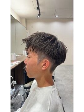 アップバングショート