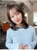 ミディアムレイヤーグレージュシースルーバング