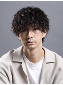 メンズツイストパーマミディアムウルフツイスパ大人刈り上げ